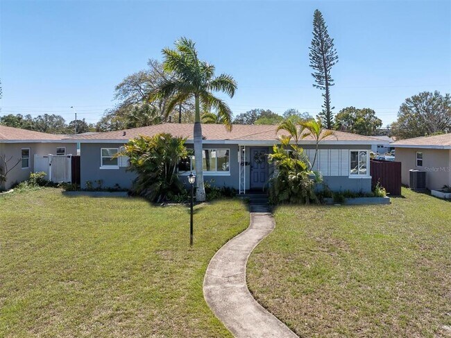 Foto del edificio - 6618 3rd Ave N