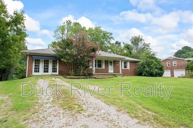 Building Photo - 409 Formosa Dr