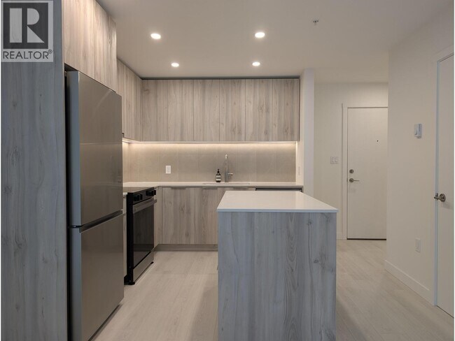 Building Photo - 3594 Malsum Dr