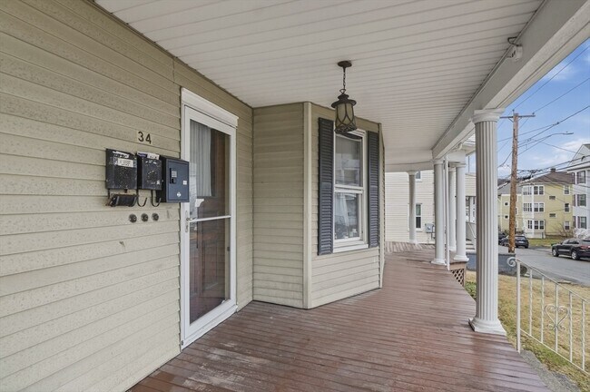 Building Photo - 34 King Philip Rd