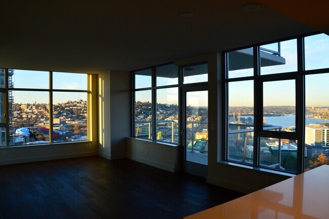 Foto del edificio - 588 Bell St