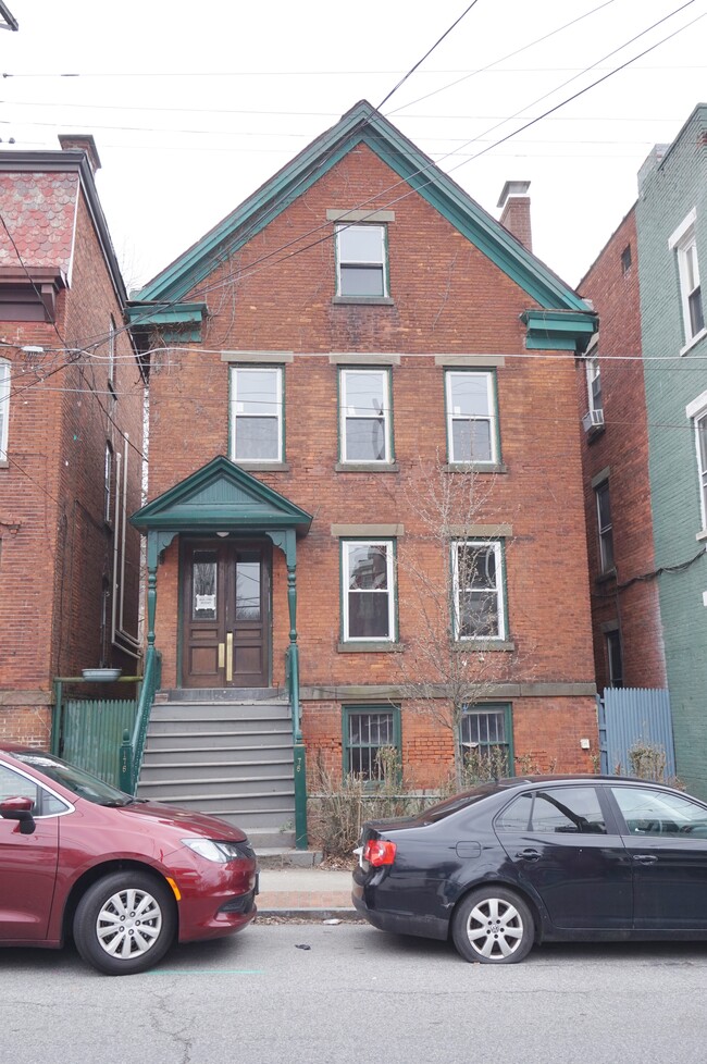 Building Photo - 176 Mill St