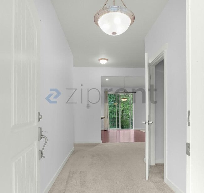 Foto del edificio - 1289 Curtis Way