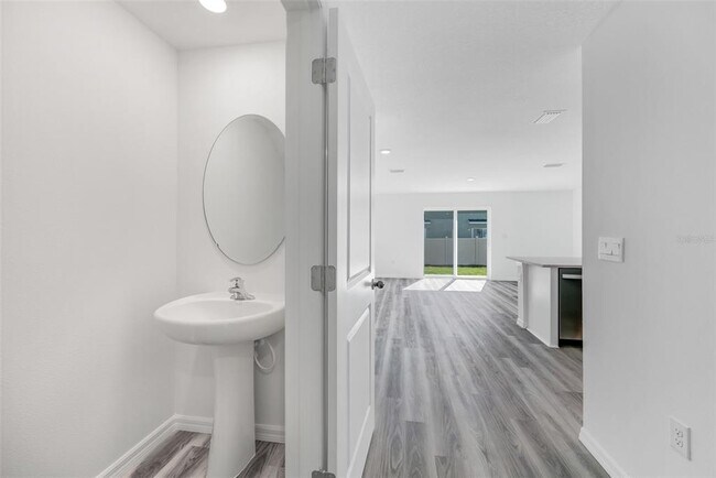 Building Photo - 455 Warm Heron Pl