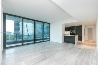Building Photo - 1451 Brickell Ave