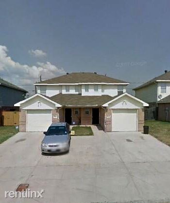 Primary Photo - 1321 Village Garden Dr