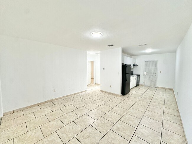 Building Photo - 1171/1173 NW 58th Terrace
