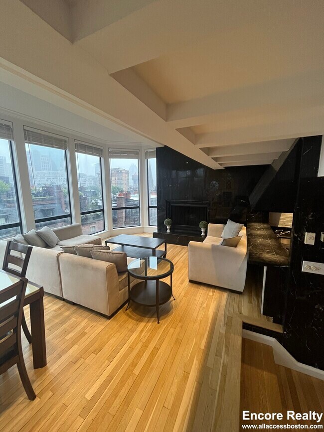 Foto del edificio - 109 Beacon St