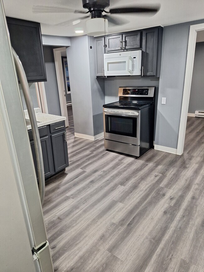 Cocina - 197 Tremont St