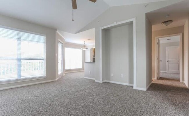Building Photo - 2 bedroom in Pearland TX 77581
