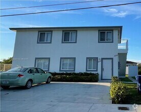 Building Photo - 2121 NW 72nd St