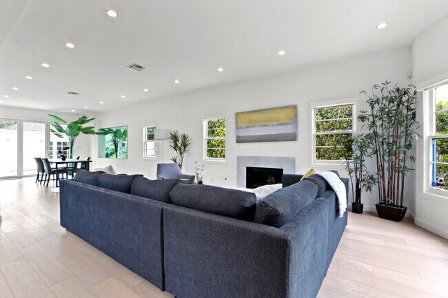 Foto del edificio - 722 Kensington Rd