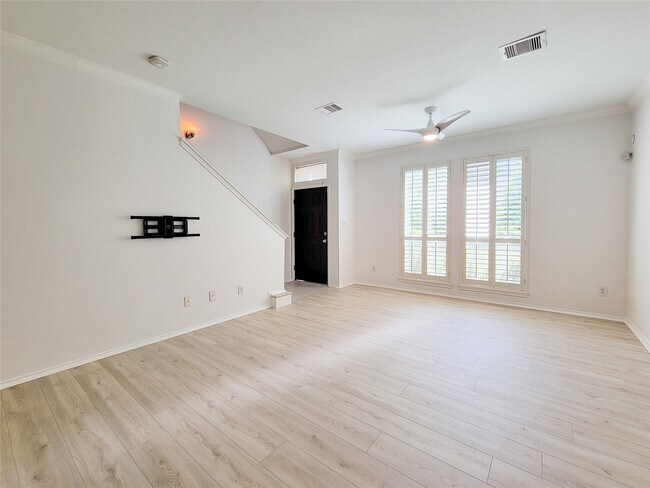 Foto del edificio - 75 Dennis St