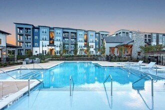 Building Photo - Avery at Turkey Creek