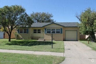 Building Photo - 3120 Browning St
