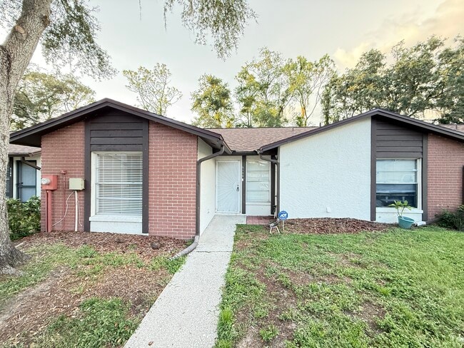 Building Photo - 5106 Gainesville Dr