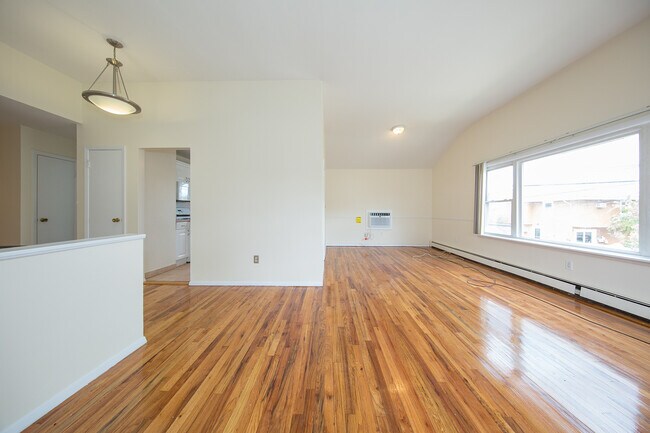 Foto del edificio - 87 Hamilton Ave