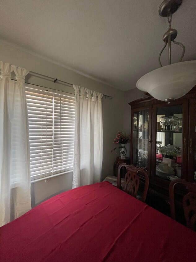 1126 Calley Dr Unit 1126, Saint Louis, MO 63125 Condo for Rent in