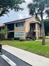 Building Photo - 15600 SW 106th Ln