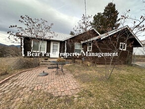 Building Photo - 6895 Marshmerry Ln