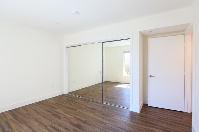 Foto del edificio - 11811 Dorothy St