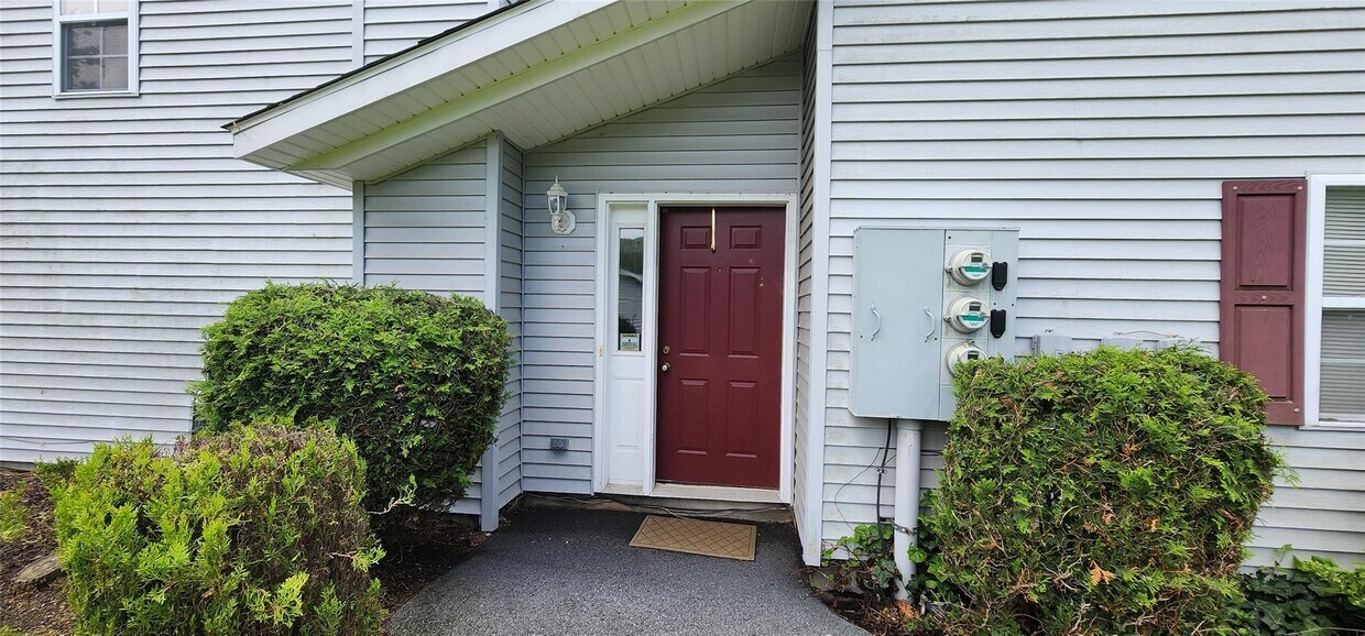 Building Photo - 196 Eagleton Dr