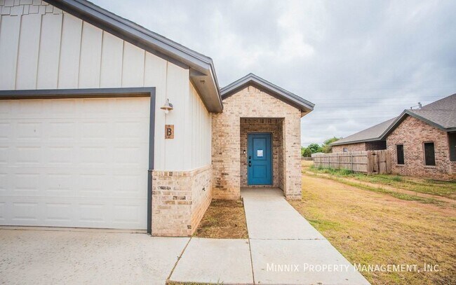 Building Photo - 2403 Quitman Ave