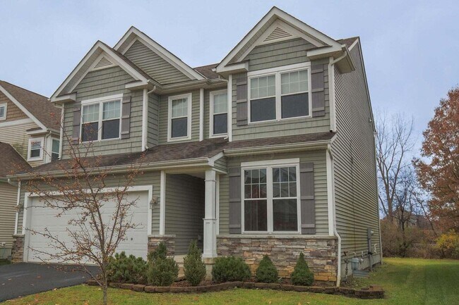 Foto del edificio - 8475 Haleigh Woods Dr