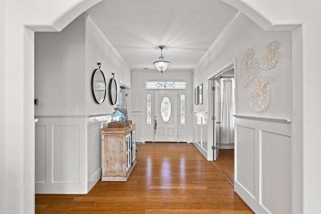 Foto del edificio - 112 Cherry Grove Dr