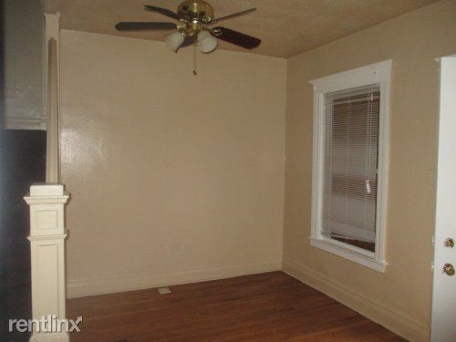Building Photo - 4252 Larchmont St