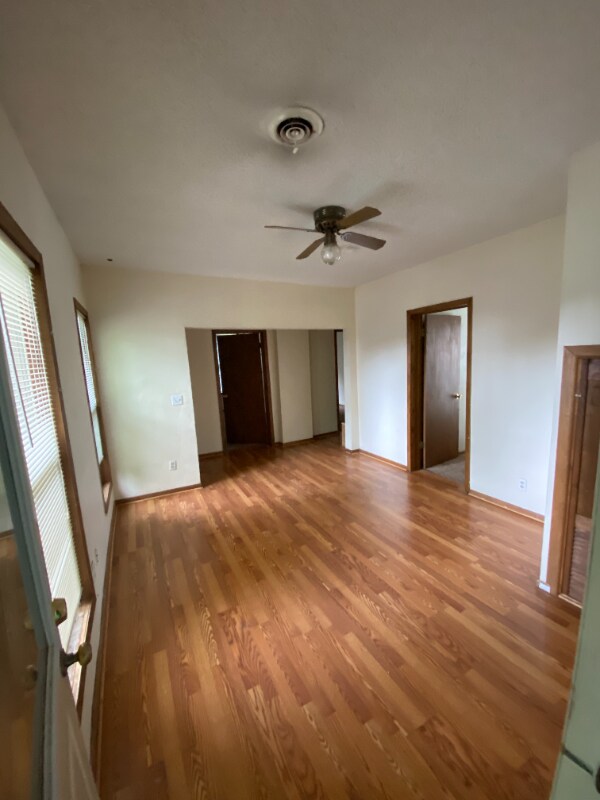 Foto del edificio - 909 2nd Ave