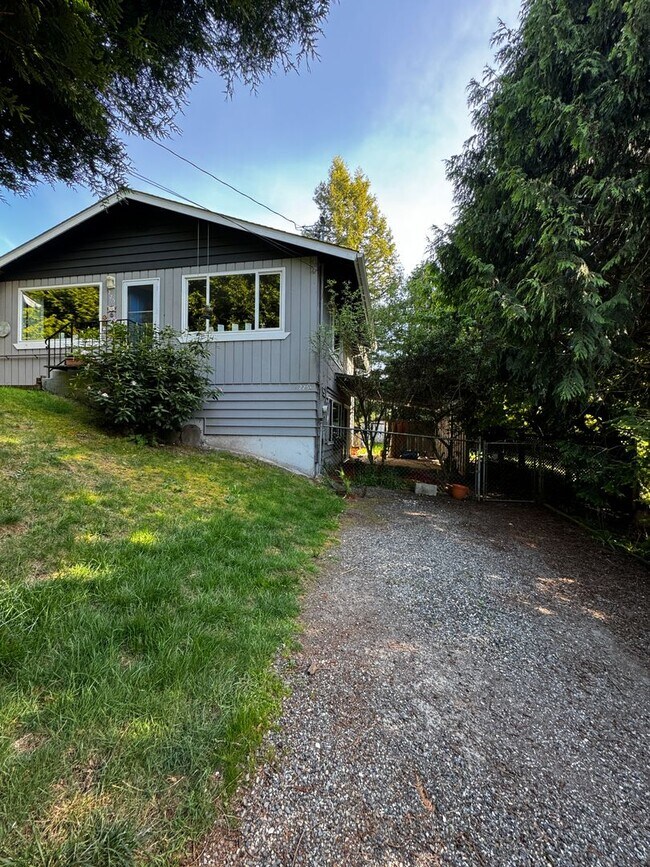 Foto del edificio - For Rent: Federal Way duplex lower unit 2 ...