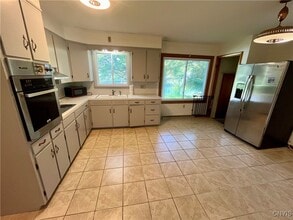 Building Photo - 91 Pulsifer Dr