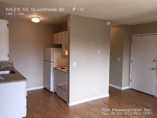 Foto del edificio - 5625 SE Gladstone St