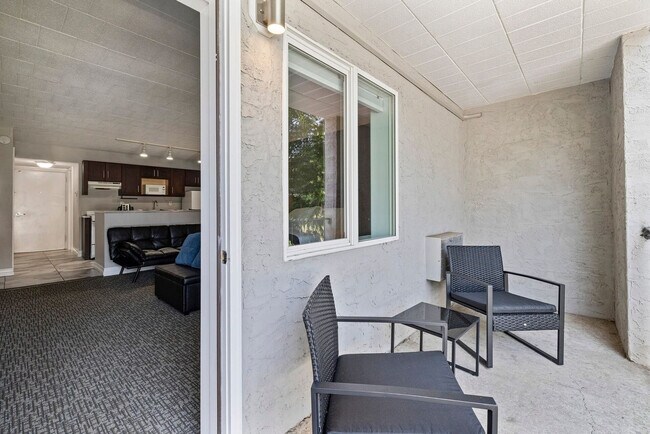 Foto del edificio - 30 U.S. 9W-ID1466760P