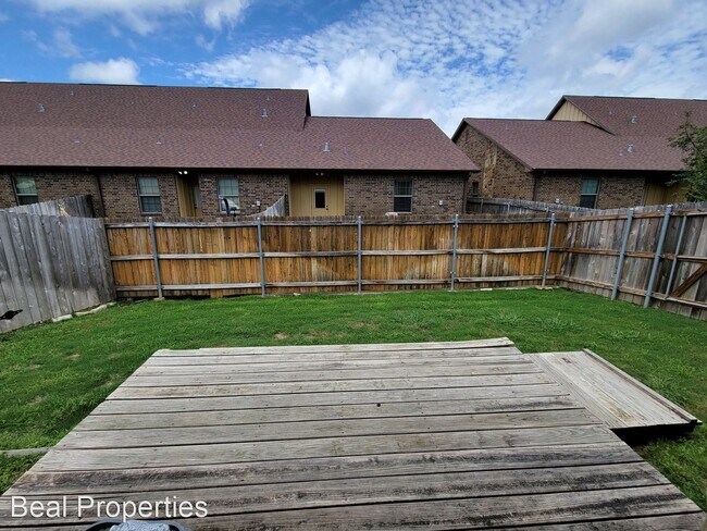 Foto del edificio - 3 br, 3 bath House - 3219 Sergeant Dr.