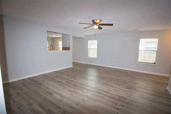 Foto del edificio - 29523 Legends Stone Dr