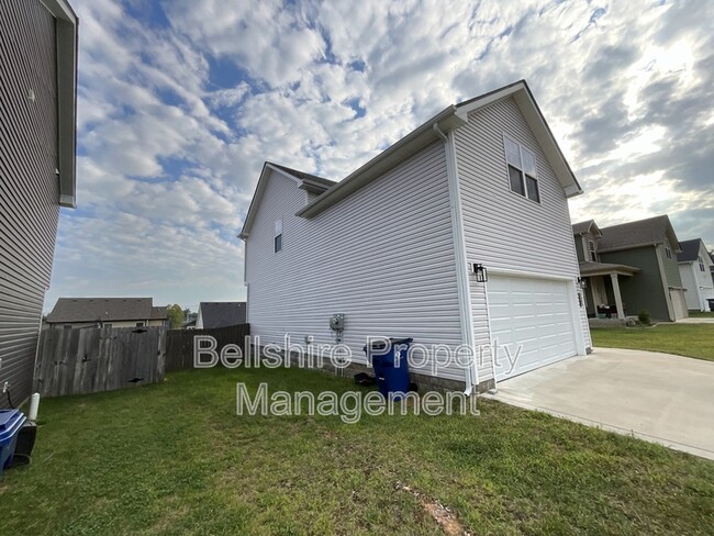 Foto del edificio - 1149 Eagles Nest Ln