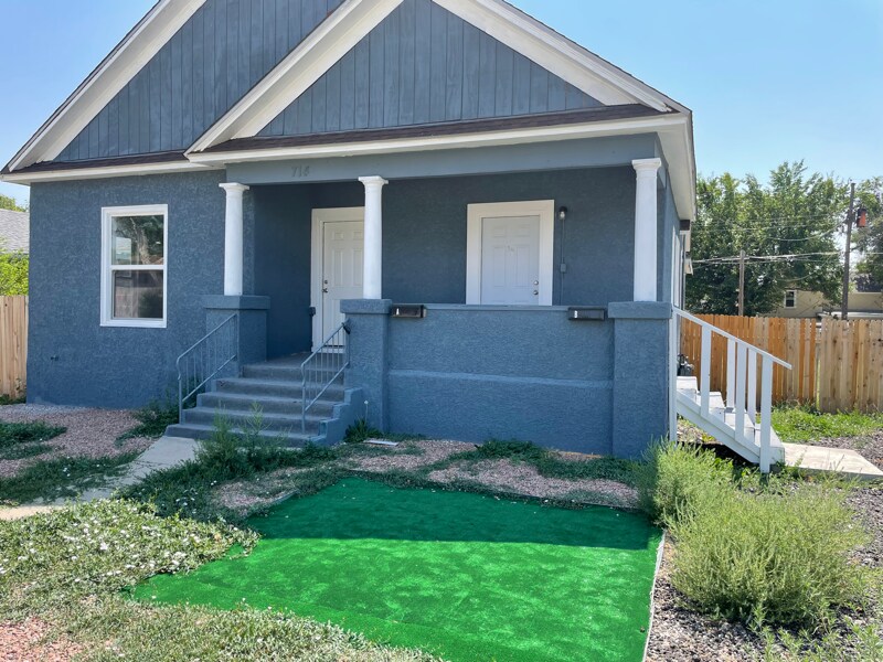 Foto principal - 714 W 14th St