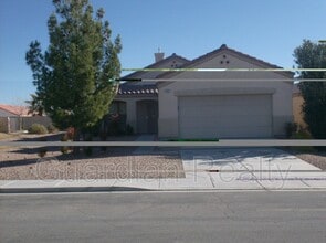 Building Photo - 5922 Hilmont St