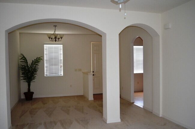 Foto del edificio - 3/2.5 Townhouse with 2-Car Garage in Turtl...