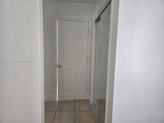 Foto del edificio - 408 NW 8th St