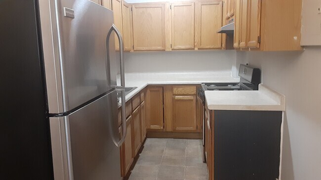 Foto del edificio - Cretin Court Apts