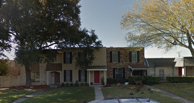 Building Photo - 146 Amistad Blvd