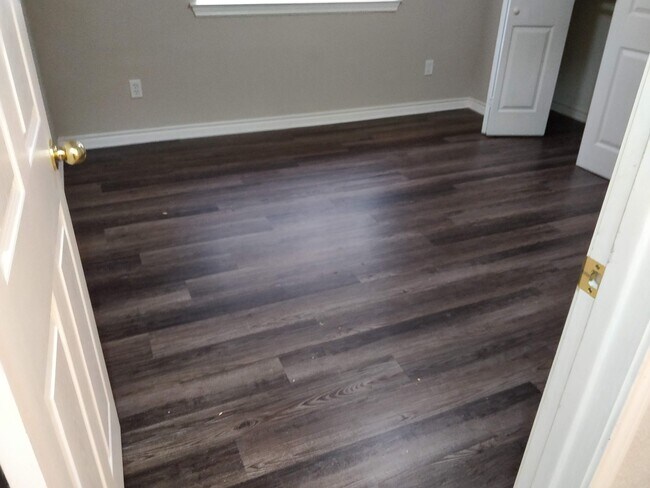 Bedroom 1 - 930 Crepe Myrtle St