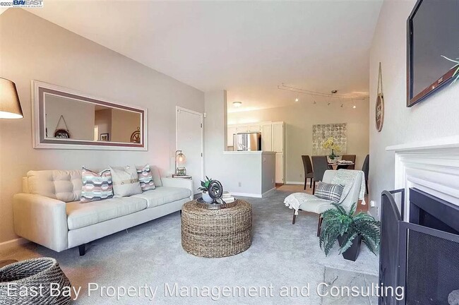 Building Photo - 2 br, 2 bath House - 3550 Buttonwood Ter. ...