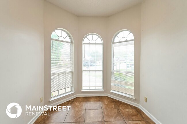 Foto del edificio - 3578 E Regency Park Cir