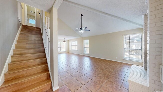 Foto del edificio - 2210 Muddy Peak Dr