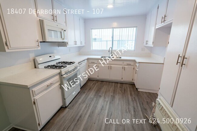 Building Photo - 18407 Dearborn - Gorgeous, fully renovated...