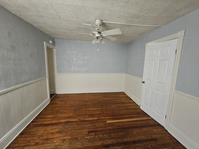 Foto del edificio - 924 E Morton St